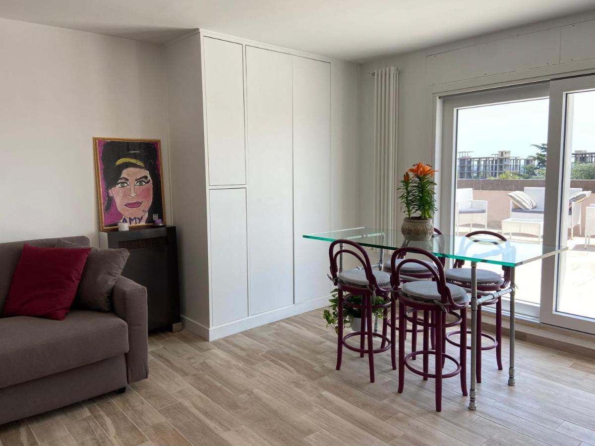 Attico Panoramico Luxury Roma Apartment Luaran gambar